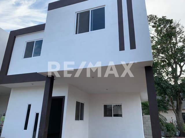 Casa en Venta, Col. Niños Heroes, Tampico