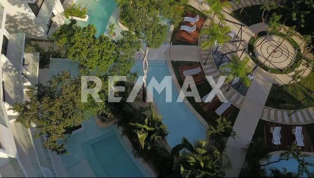 PH 4 REC POOL JACUZZI