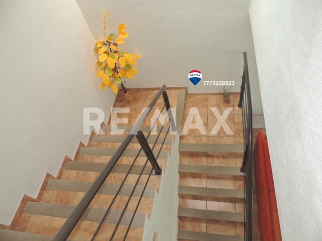 Venta de casa en calle cerrada, Col.Palmira, Cuernavaca…Clave 4234