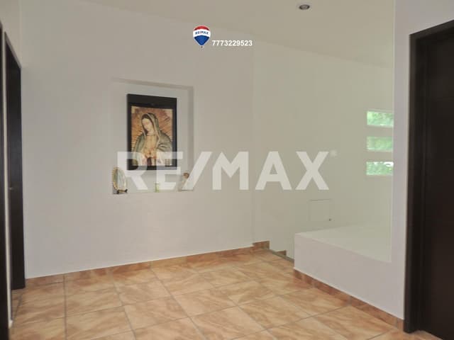 Venta de casa en calle cerrada, Col.Palmira, Cuernavaca…Clave 4234