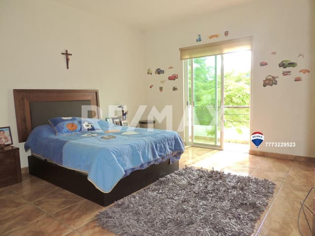 Venta de casa en calle cerrada, Col.Palmira, Cuernavaca…Clave 4234