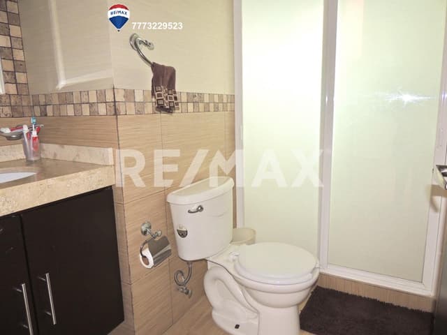 Venta de casa en calle cerrada, Col.Palmira, Cuernavaca…Clave 4234