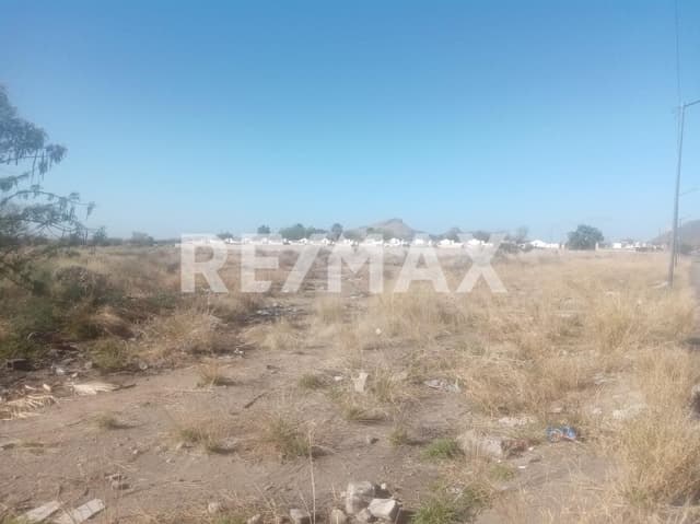 Terreno en venta comercial en Puerta del Rey Residencial de Hermosillo, Sonora.