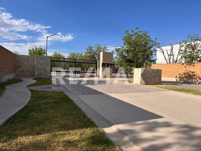 Terreno en Venta en La Barranca