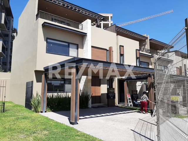 Casa nueva en venta Villa Carriedo