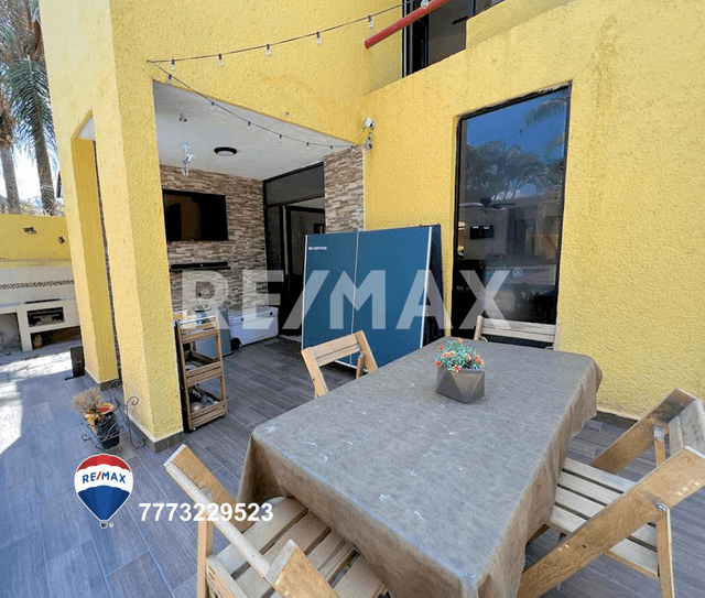 Venta de casa en condominio, Pedregal de las Fuentes, Jiutepec...Clave 4259
