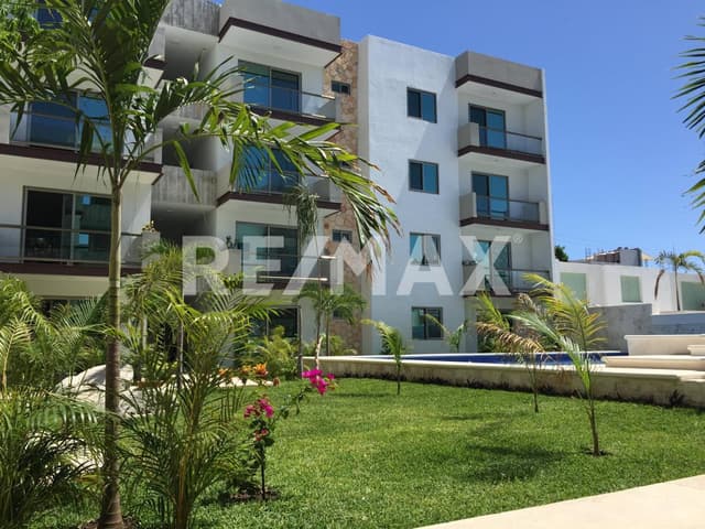 Condo de 3 Recamaras en Venta en Playa del Carmen