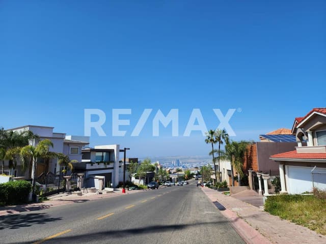 TERRENO EN VENTA DE 3,227 M2, EN CUMBRES DE JUAREZ, TIJUANA B.C. 
