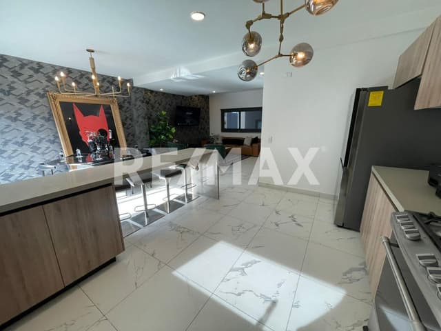 CASA EN VENTA EN UPTOWN, VILLA COLONIAL, TIJUANA B.C.