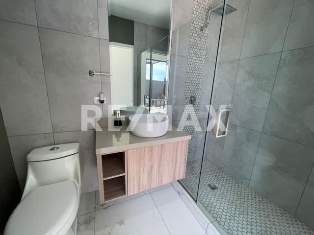 CASA EN VENTA EN UPTOWN, VILLA COLONIAL, TIJUANA B.C.