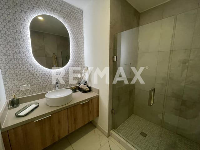 CASA EN VENTA EN UPTOWN, VILLA COLONIAL, TIJUANA B.C.