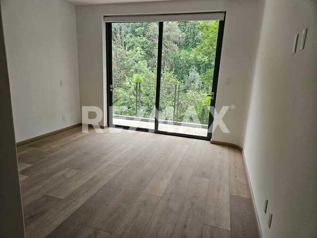 Departamento Nuevo en Venta con Terraza en Fuente de Pirámides 124