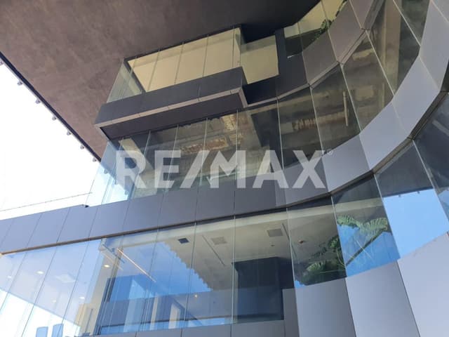 Oficinas en Renta en Torre Inxignia