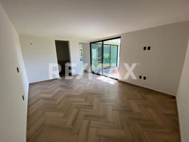 property image preview0