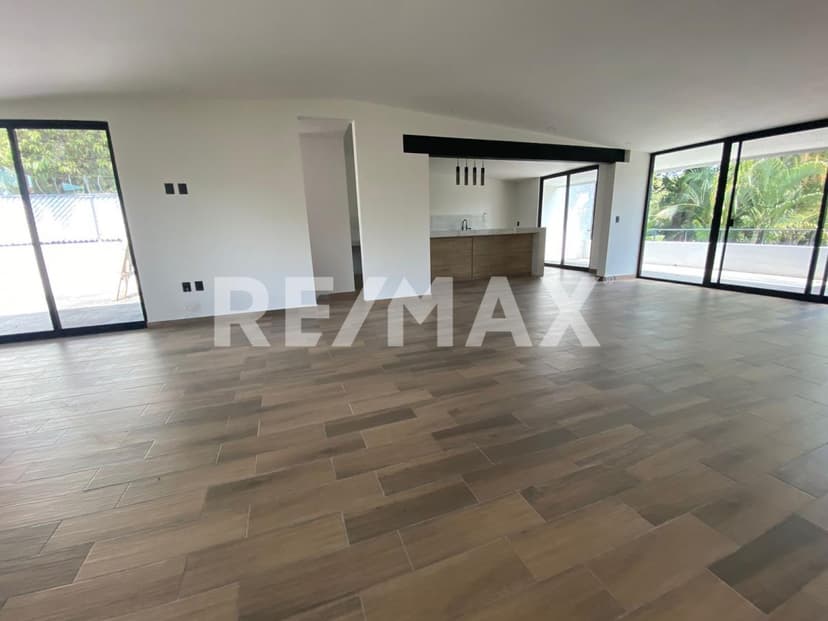 Casa en venta en la zona dorada de cuernavaca