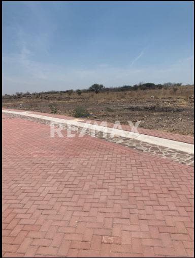 TERRENO EN VENTA