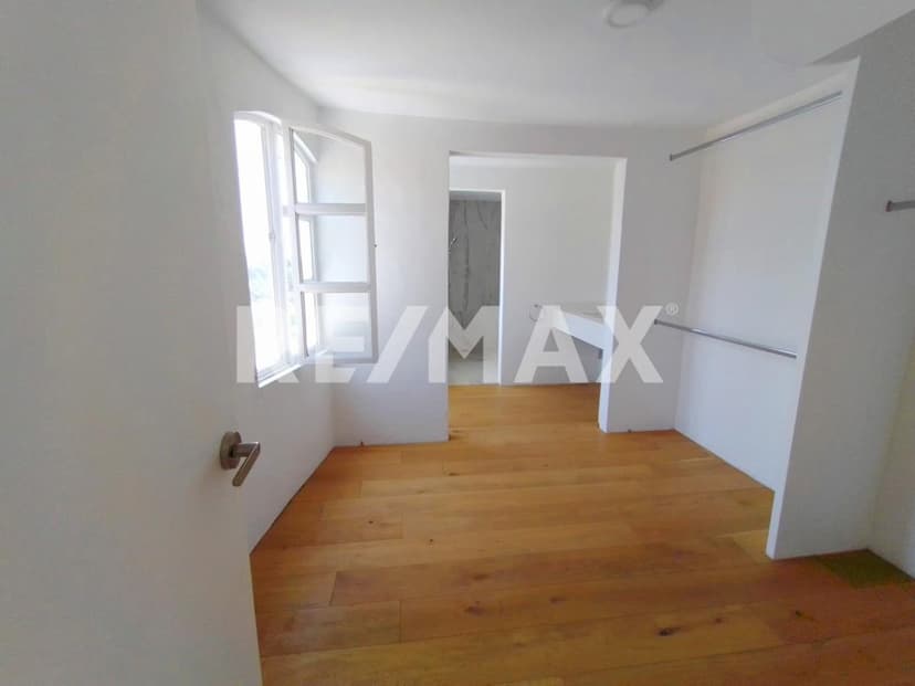 ¡Tu Refugio Perfecto! Casa Remodelada en Venta en Vista Hermosa, Cuernavaca