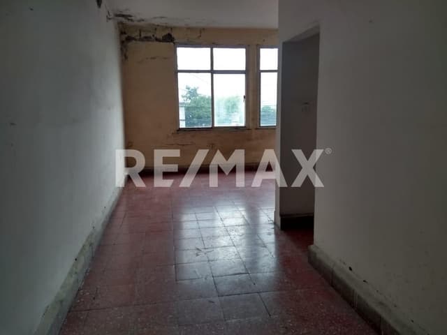 Venta de Casa como terreno en el centro de Cuautla