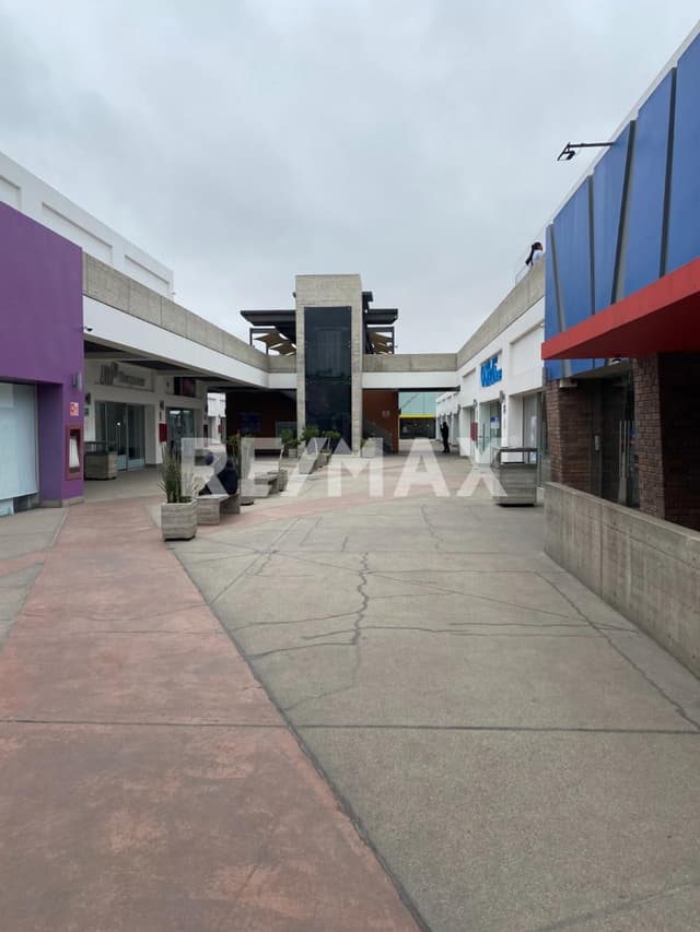 LOCAL EN RENTA DE 52.47 M2, EN BLVD. GUSTAVO DIAZ ORDAZ, TIJUANA B.C.
