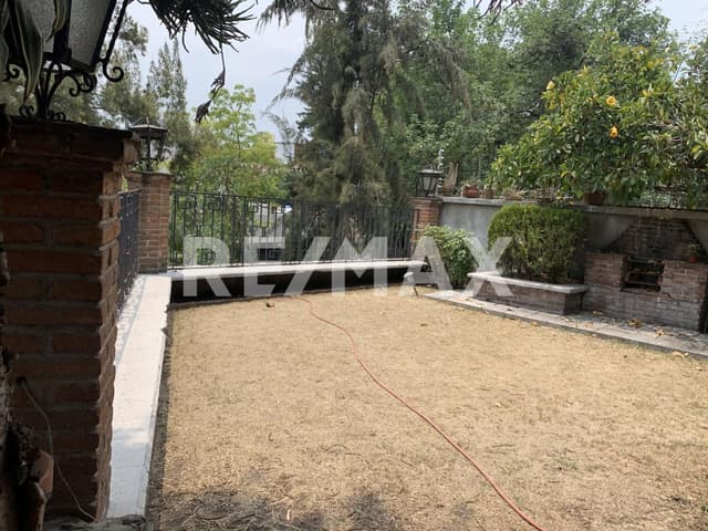 Casa Remodelar en Venta La Herradura