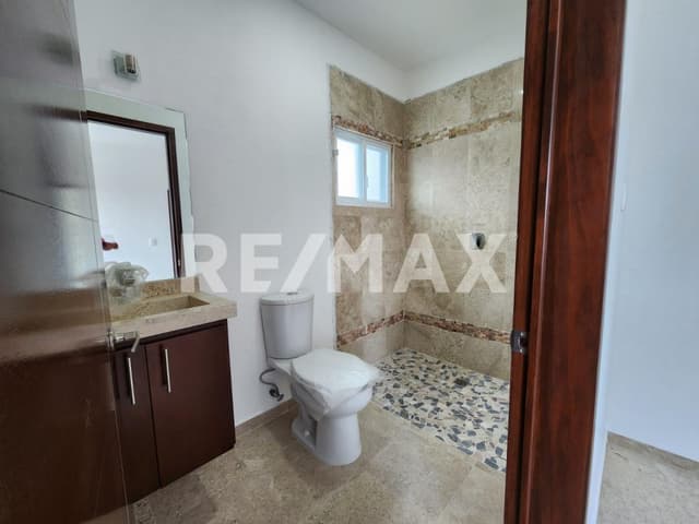 VENTA CASA EN LOMAS DE COCOYOC