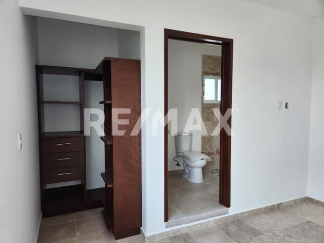 VENTA CASA EN LOMAS DE COCOYOC