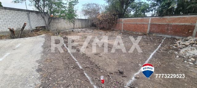 Venta de 6 lotes residenciales en condominio, Palmira, Cuernavaca...Clave 4300