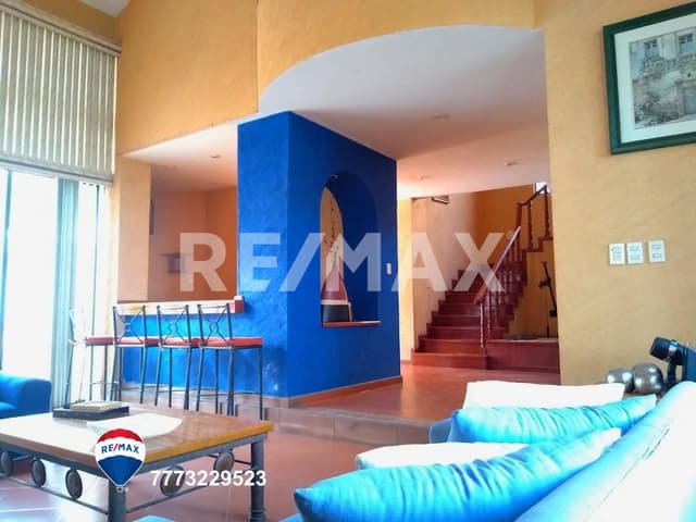 Venta de casa en Villas del Lago, Cuernavaca, Morelos...Clave 4301