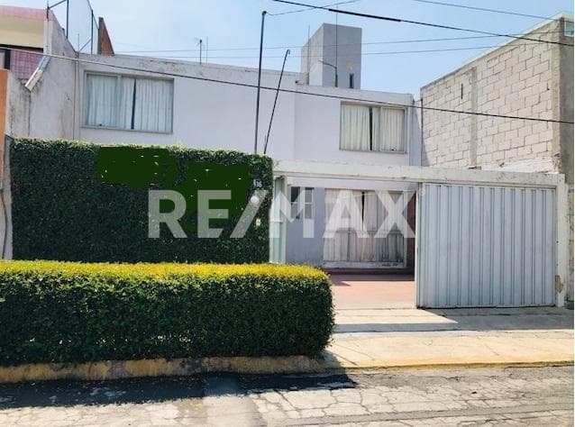 CASA DE 5 RECAMARAS