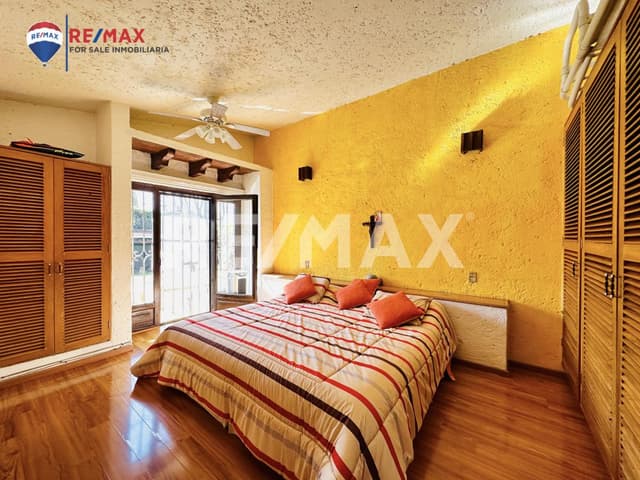 Venta de casa un nivel, Col. Jardines de Cuernavaca, Cuernavaca, Morelos...Clave 4314