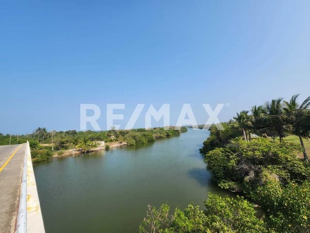 Terreno en Venta Pueblo Viejo