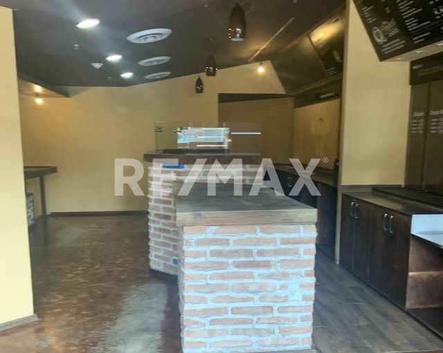 Local Comercial en Renta en  Lomas de Chapultepec, Av. Paseo de las Palmas