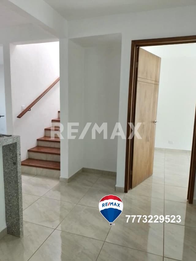 Preventa de casa cerca del centro de Jiutepec, Morelos...Clave 4321