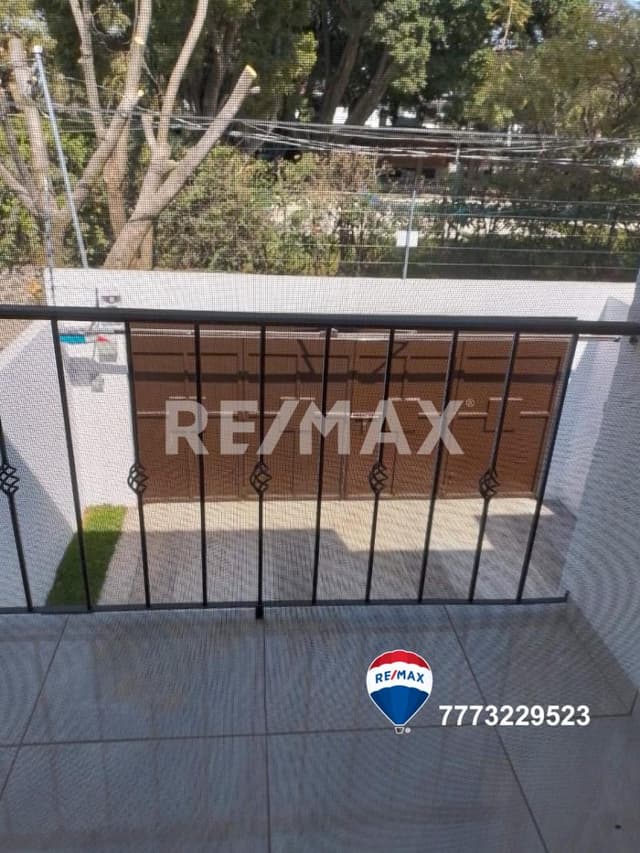 Preventa de casa cerca del centro de Jiutepec, Morelos...Clave 4321