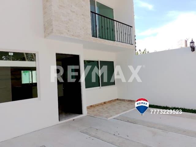 Preventa de casa cerca del centro de Jiutepec, Morelos...Clave 4321