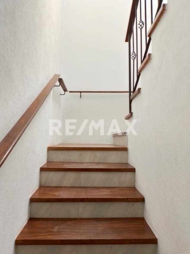 Preventa de casa cerca del centro de Jiutepec, Morelos...Clave 4321