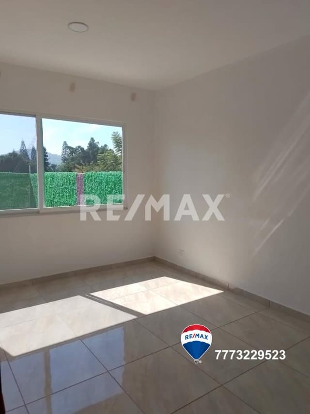 Preventa de casa cerca del centro de Jiutepec, Morelos...Clave 4321