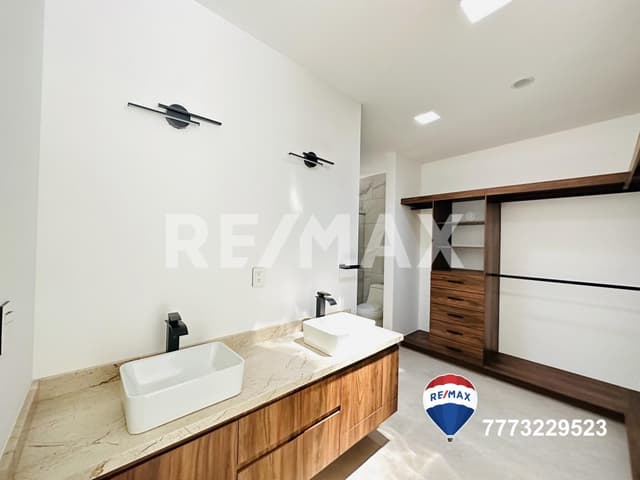 Venta de casa nueva, Lomas de San Antón, Cuernavaca, Morelos...Clave 4326