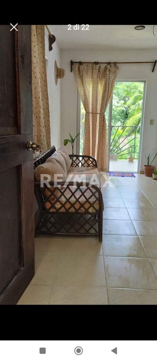 EN VENTA EDIFICIO CON 6 DEPARTAMENTOS