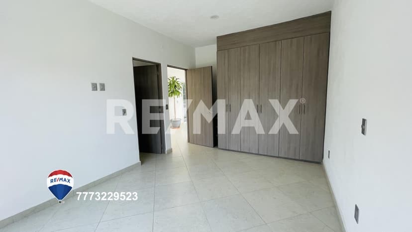 Venta de casa el Lomas de Cortes, Cuernavaca, Morelos...Clave 4329