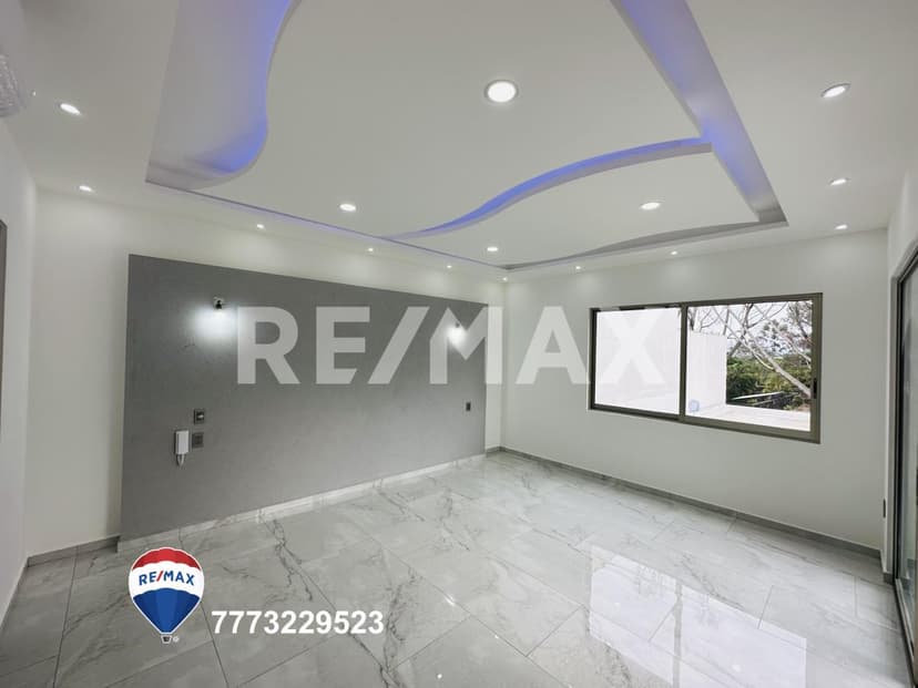 Venta de casa sola en Vista Hermosa, Cuernavaca, Morelos...Clave 4335