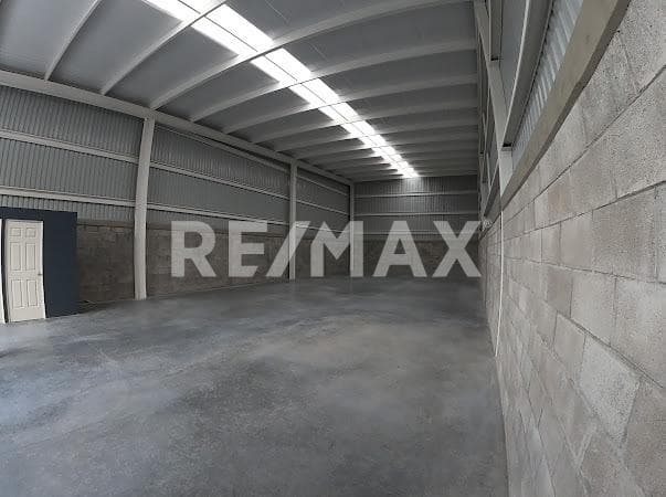 BODEGA EN RENTA EN EL MARQUÉS 