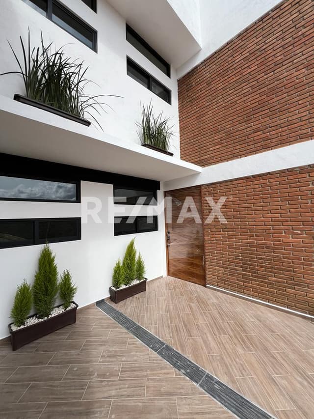 CASA EN VENTA EN METEPEC