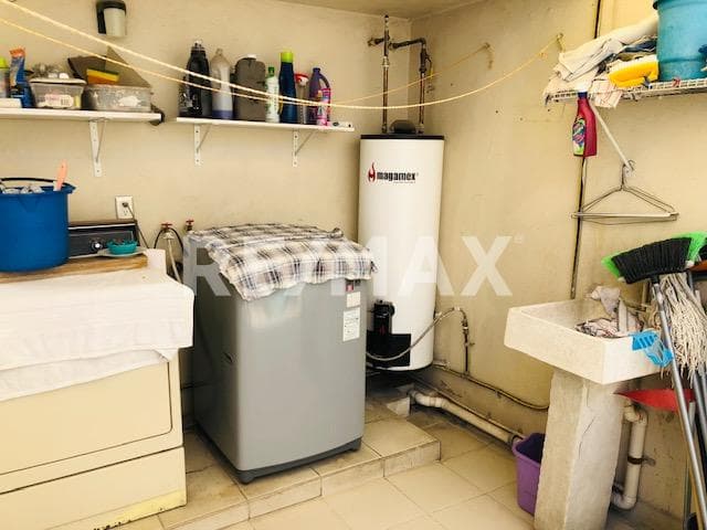 Preciosa casa en fraccionamiento Privado .