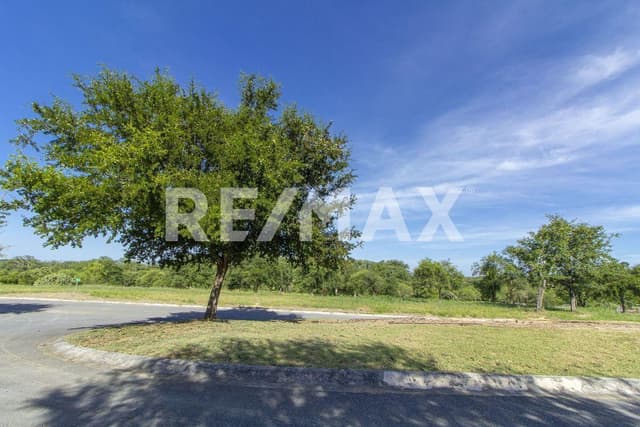 Venta de terreno Campestre en la Cascara Montemorelos N.L. México.