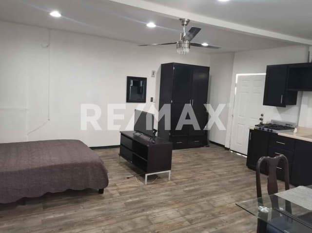 Casa en venta- Jardín Dorado