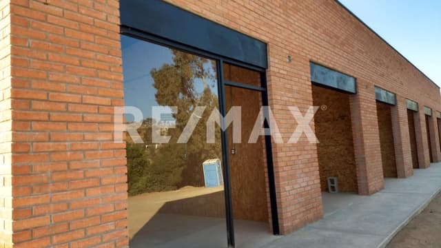 6 Locales  en Renta.