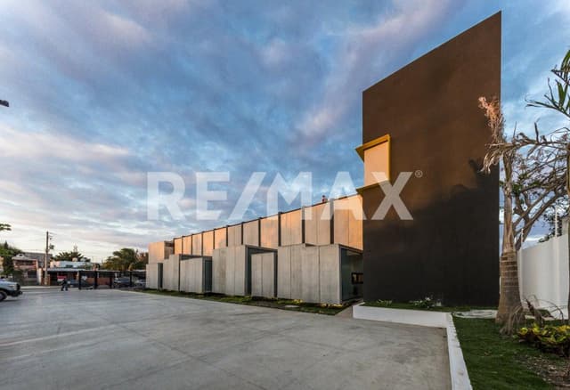 oficinas corporativas en renta a 50 m de periférico, Mérida Yucatán