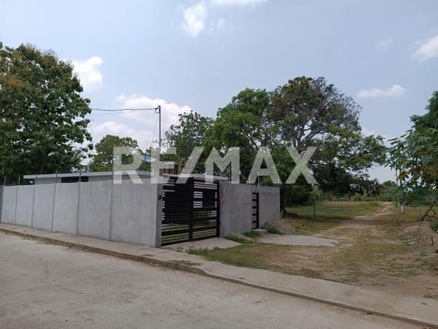 lotes en venta en Medellín y madera 2da sección, privada el encanto. 