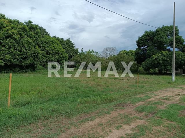 lotes en venta en Medellín y madera 2da sección, privada el encanto. 